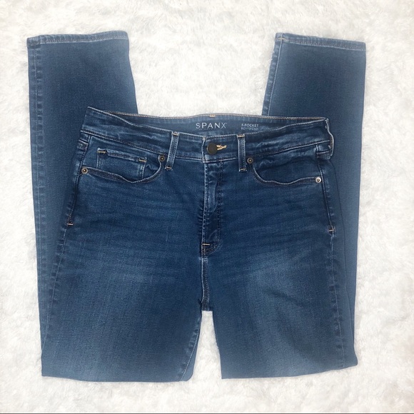 SPANX Boyfriend Jeans 29 Hi Rise - Picture 4 of 13